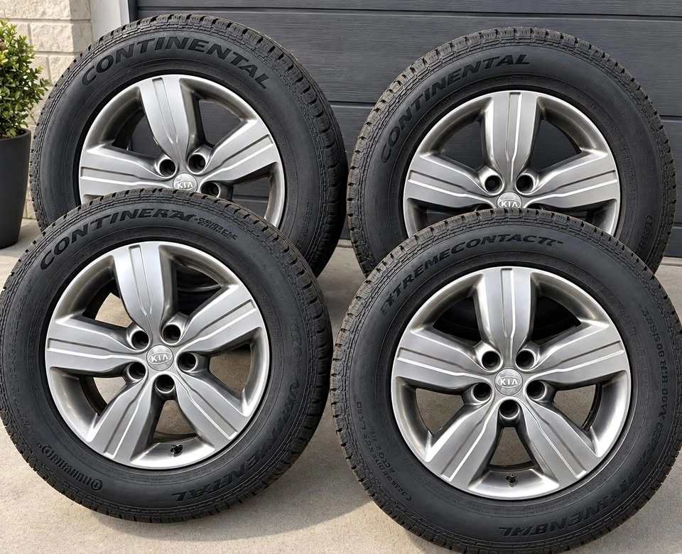 Kia OEM 18” Rims