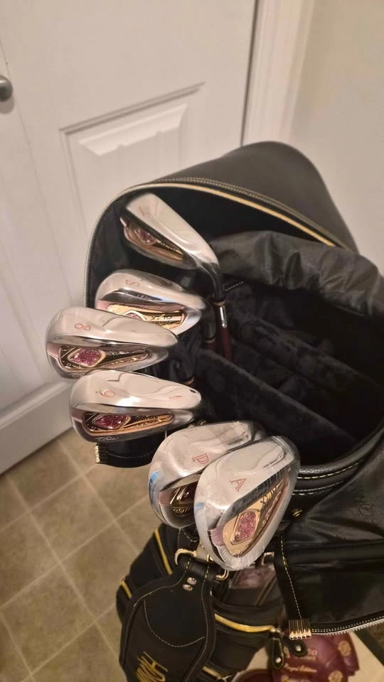 Honma Ladies Iron Set + Golf Cart Bag - photo 2