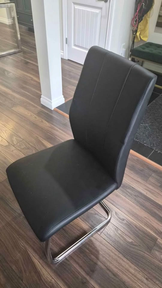 Set of 4 Black Faux Leather Cantilever Dining Chairs - photo 3