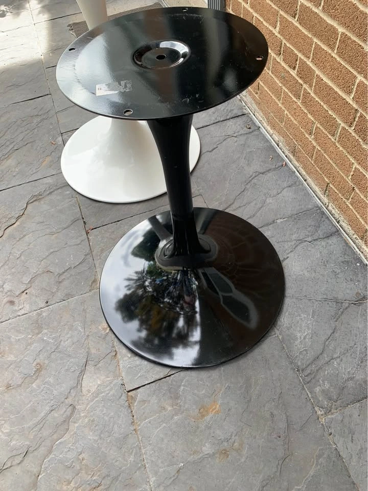 Tulip Shaped Metal Base(s) for Dining Table Top - photo 3