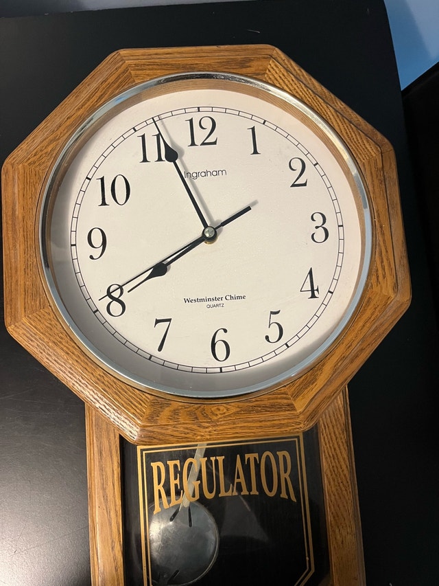 Ingraham Regulator Wall Clock - photo 3