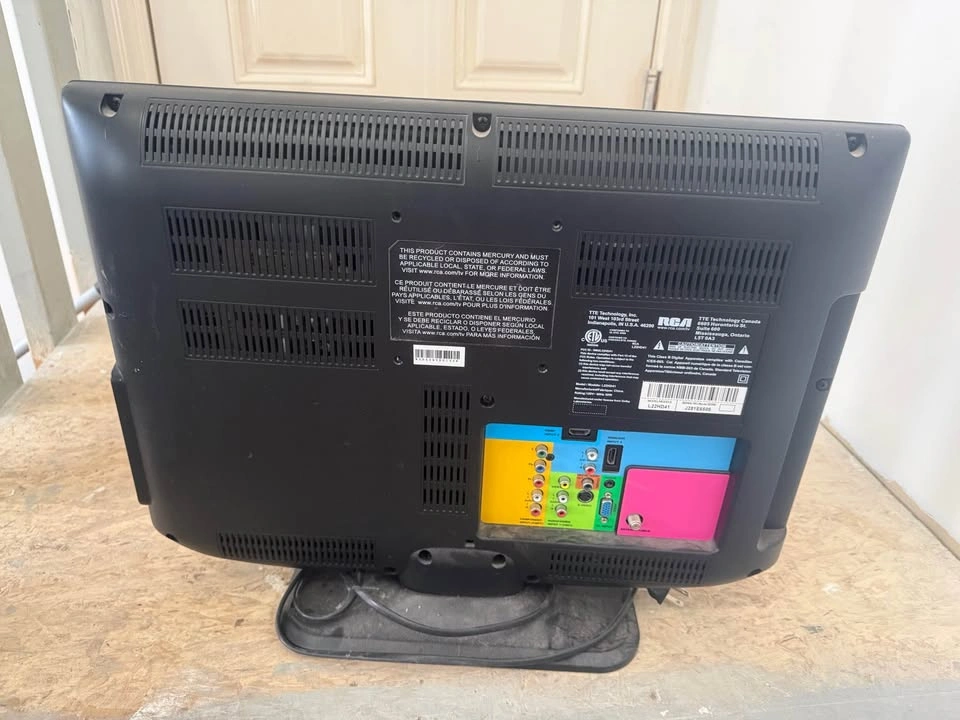 RCA L22HD41 22-inch LCD TV - photo 2