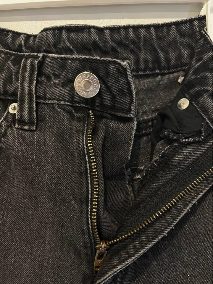 Garage black denim shorts - photo 3