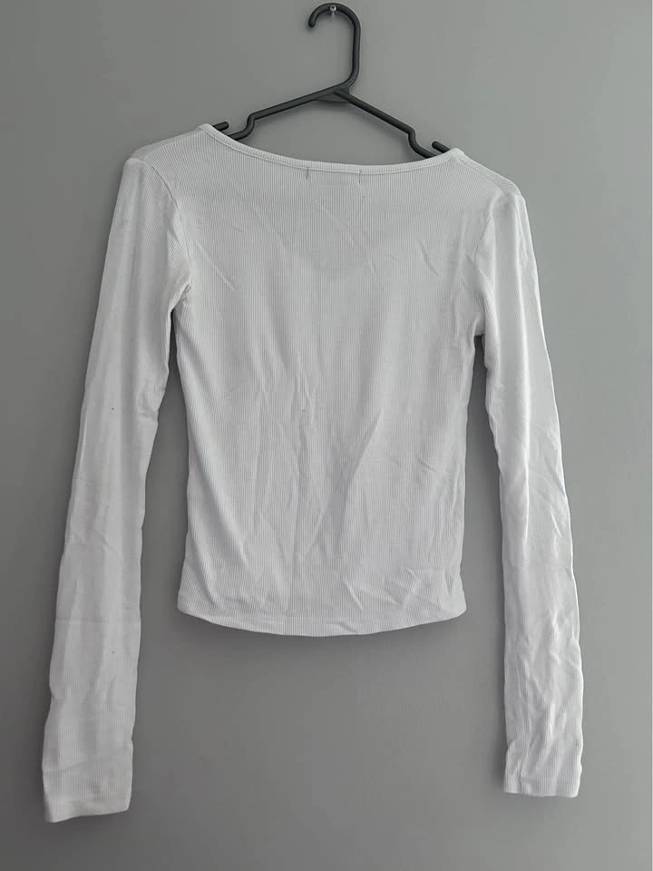 White long sleeve top - photo 2