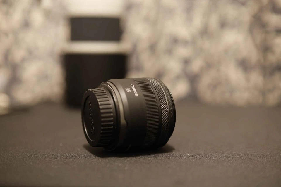 Canon RF 35mm f1.8 Macro with CPL - photo 2