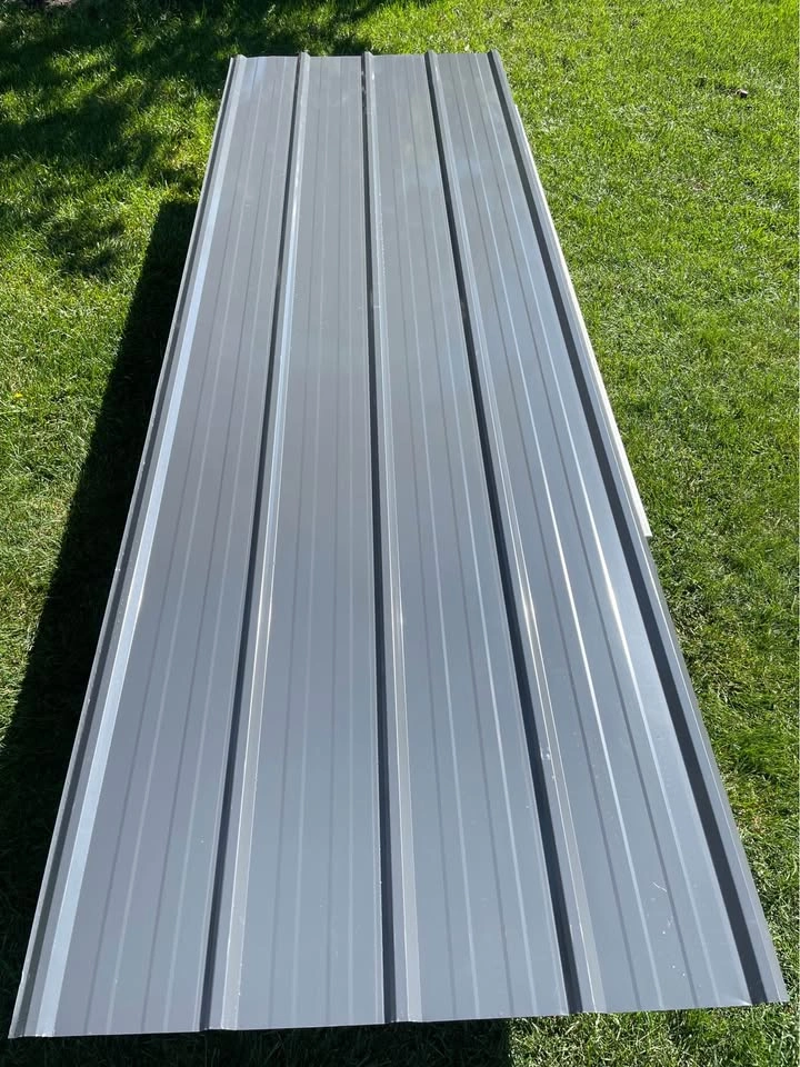 NEW 10 FT PREMIUM STEEL ROOFING PANELS – GREY - photo 3