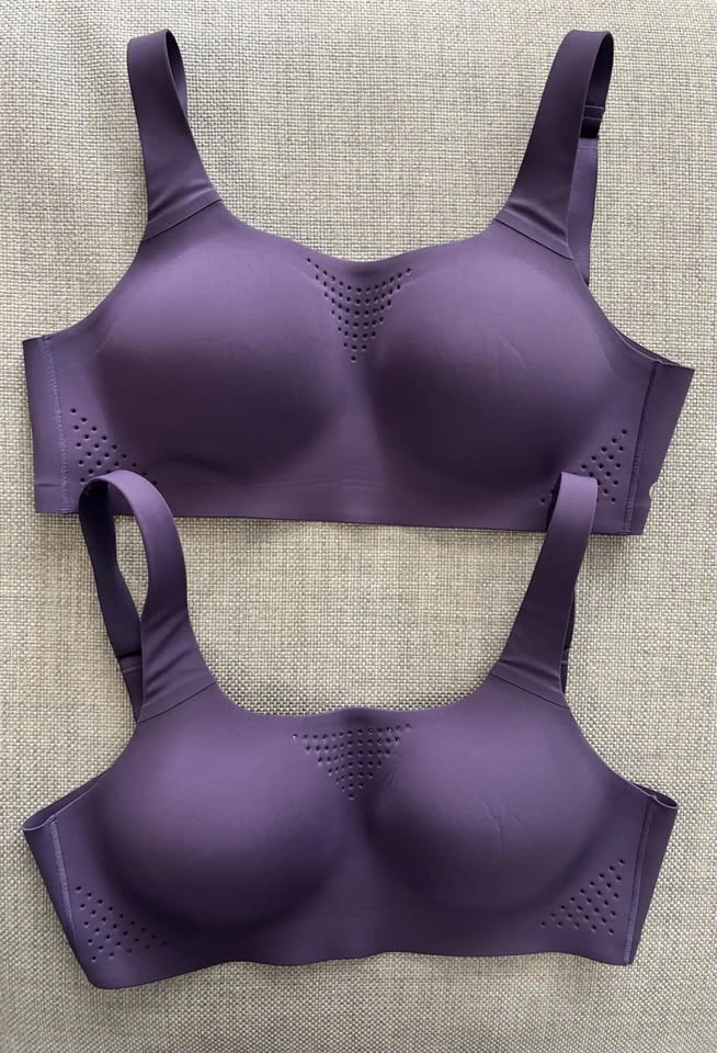 Victoria's Secret Featherweight Max Sports Bra 36C - Set of 2 - photo 5