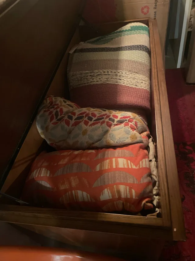 Cedar Chest image indicator(3)