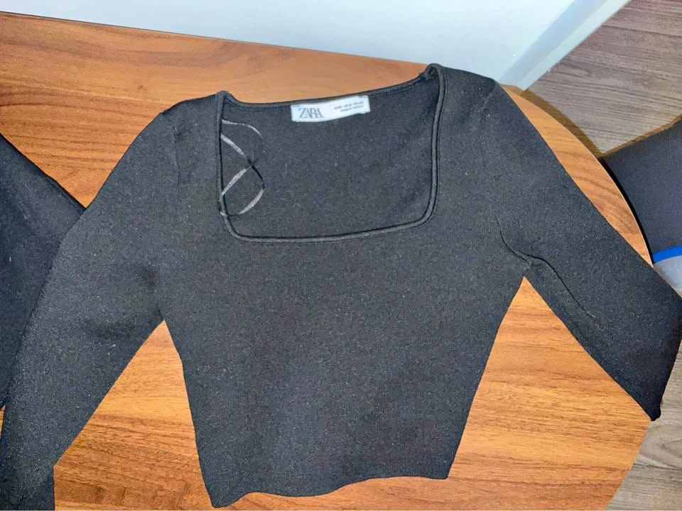 Zara square neck cropped long sleeve shirt