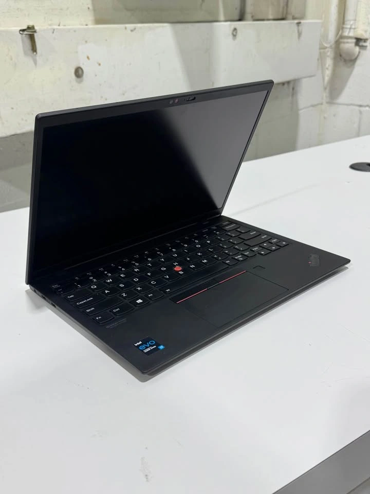 X1 Nano Thinkpad- Intel Core i7 11th - 512GB SSD- 16GB RAM - photo 4