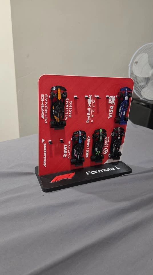 Formula 1 Miniature Race Car Display Set for Hotwheels - photo 3