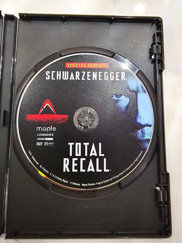 Lionsgate Total Recall Special Edition DVD - photo 2
