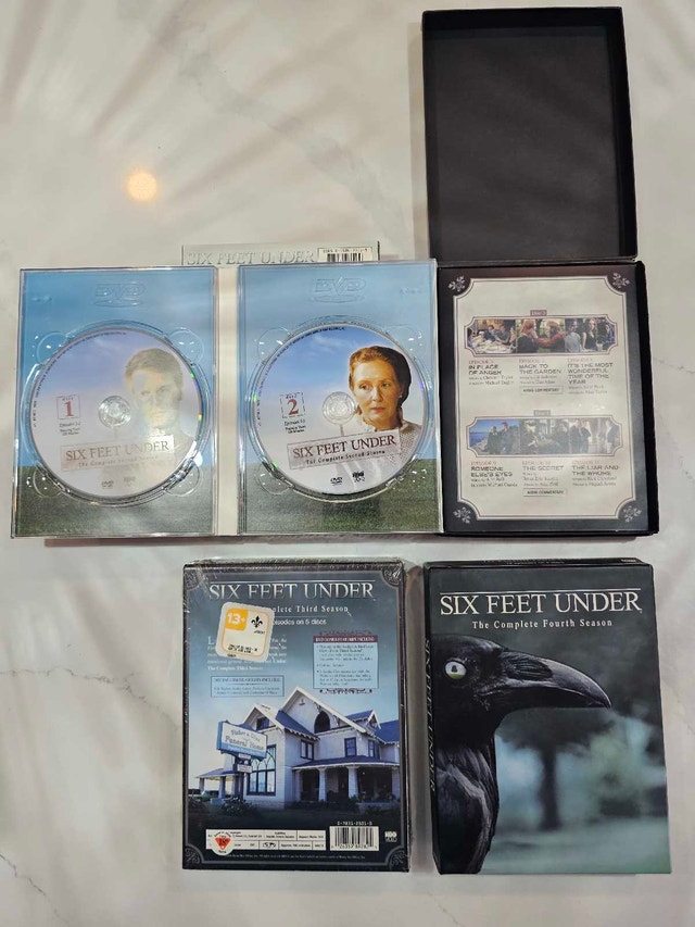 HBO Six Feet Under DVD Seasons 1-4 - photo 4