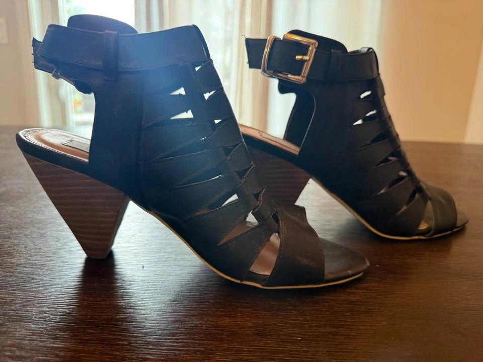 Steve Madden Black Strappy Heeled Sandals - photo 2