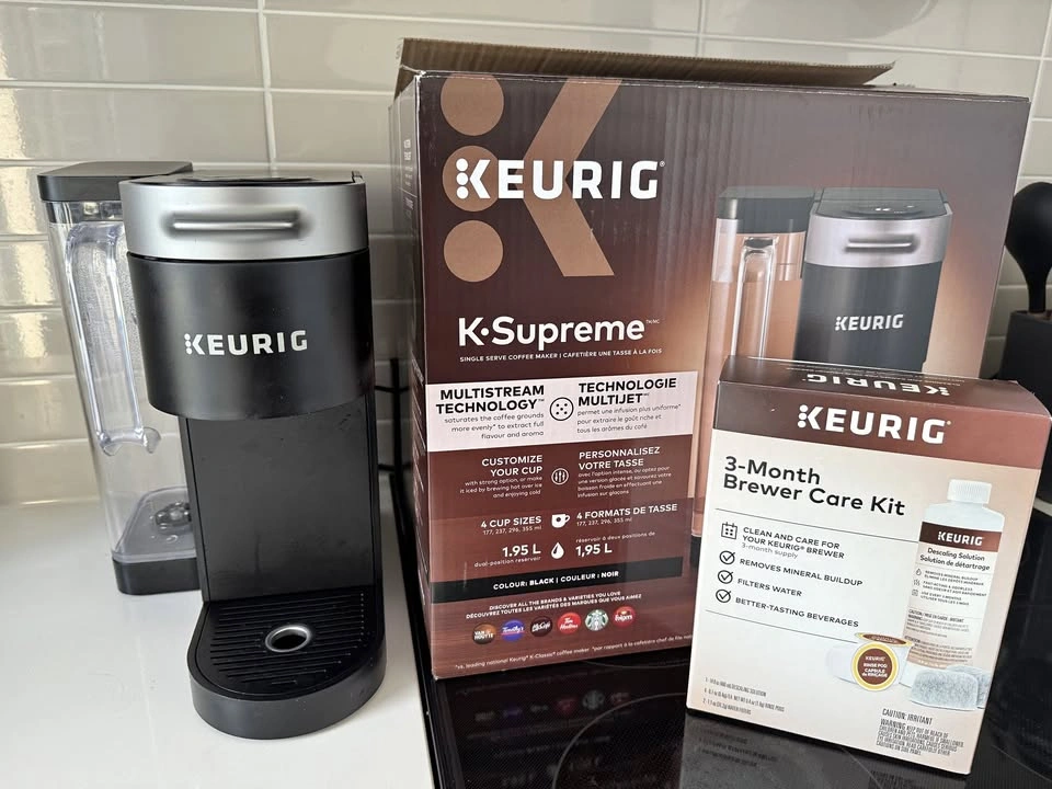 Keurig K-Supreme Single Serve Coffee Maker + Maintenance Kit