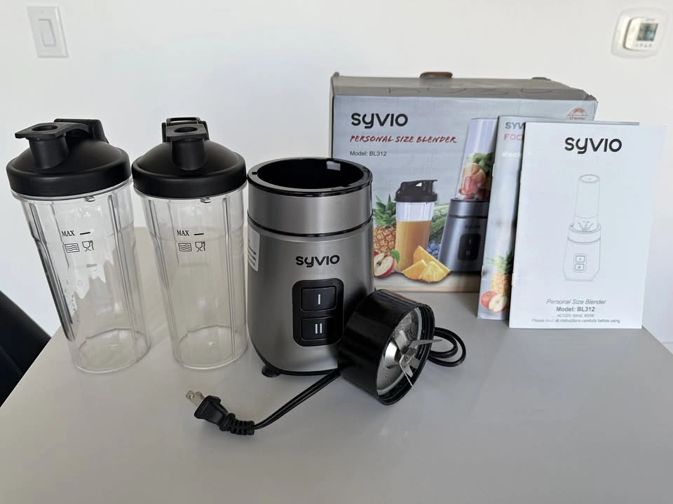 Syvio Personal Smoothie Blender with 600ml Portable Bottle (Grey