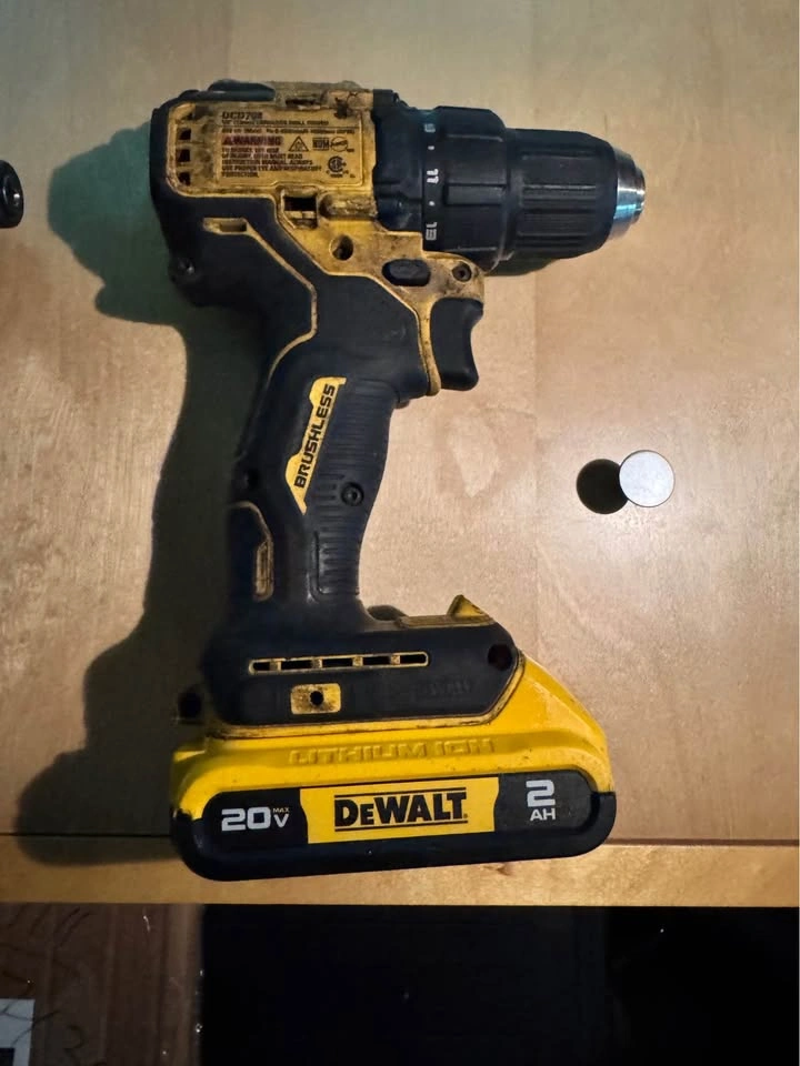 DeWalt 20V Cordless Brushless Drill & Impact Driver Combo Kit - photo 5