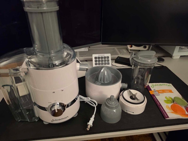 Juiceman 3-in-1 Total Slow Citrus Juicer - White Stainless Steel