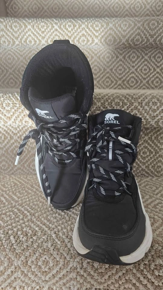 Sorel Kinetic RNEGD Sport Waterproof Boots – Women’s 7.5 - photo 2