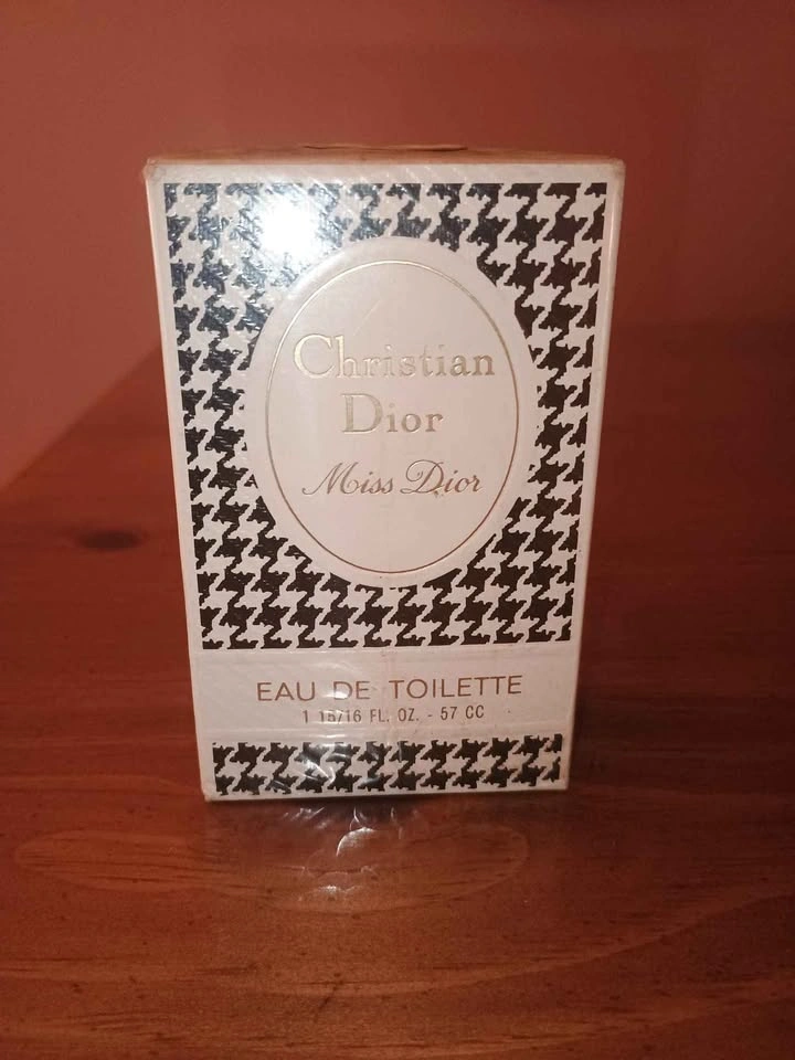 Vintage Christian Dior Miss Dior Eau De Toilette 1960s-70s - photo 2