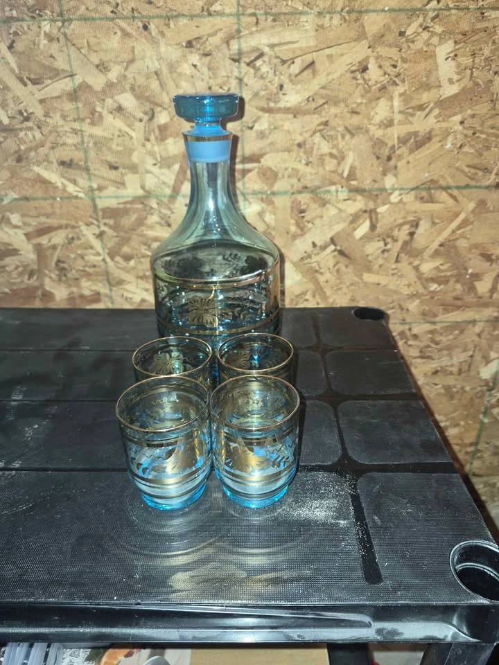 Vintage Mid-Century Modern Blue Glass Decanter Set - photo 2