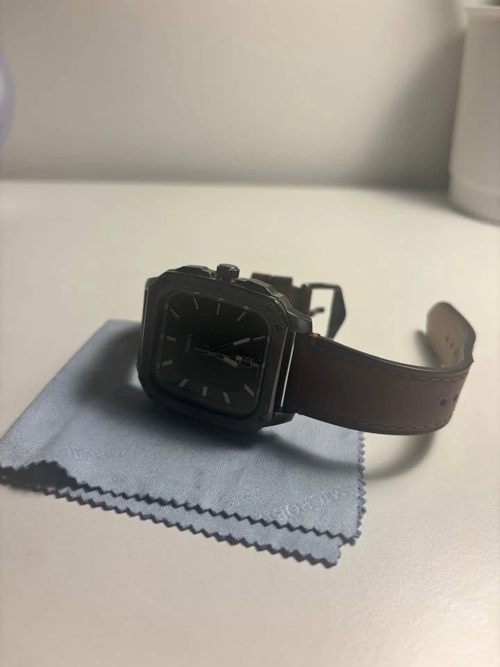 Square watch - photo 5