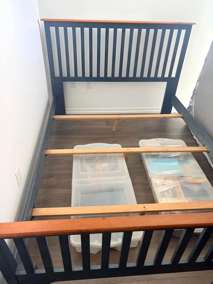 Queen Bed Frame - photo 4