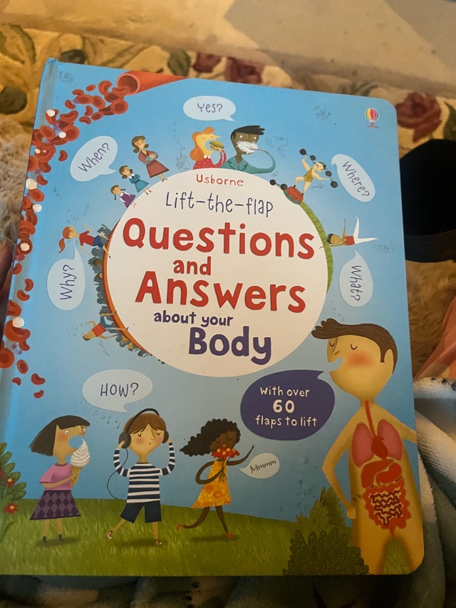 Usborne Lift-the-flap Questions and Answers about your Body