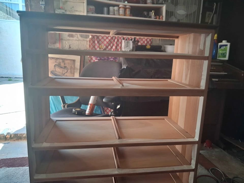 Beautiful Restored Vintage Dresser - photo 4
