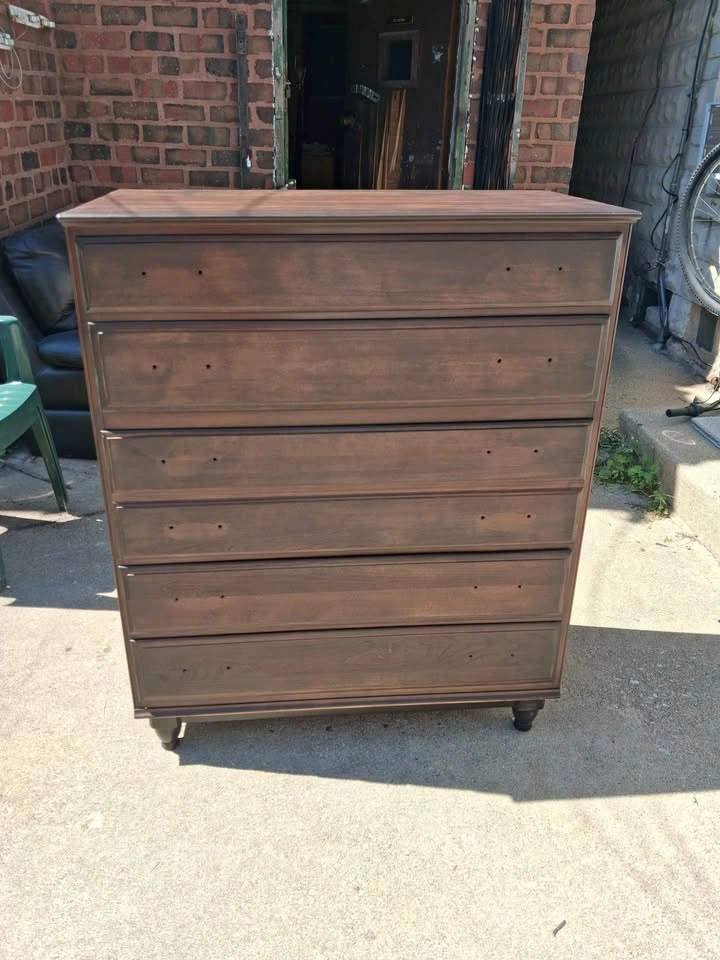 Beautiful Restored Vintage Dresser - photo 5
