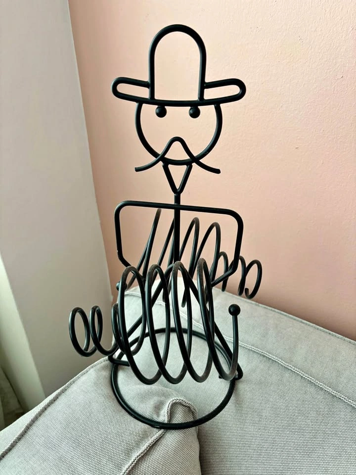 Wire Cowboy Dual Wine Holder