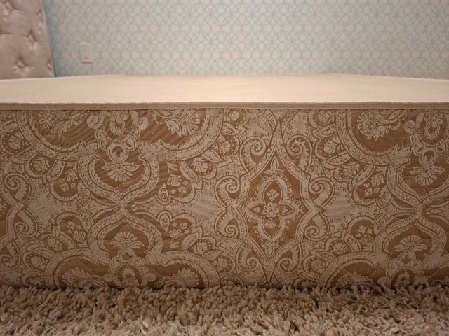 DOUBLE/FULL BOX SPRING — CLEAN — $10 - photo 2
