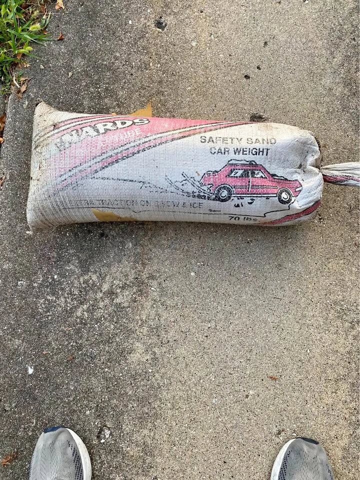 Tube of sand