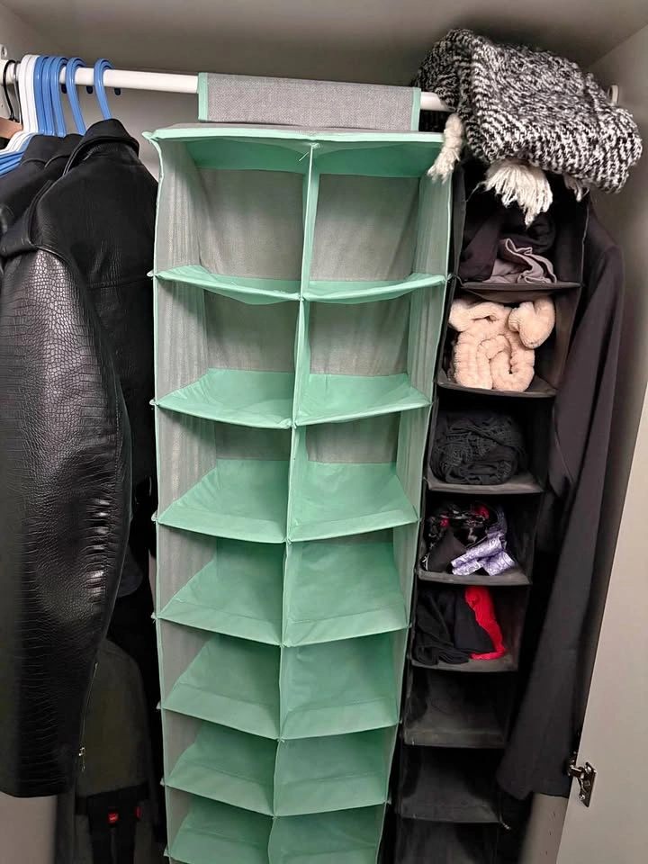 16 Square Closet Storage