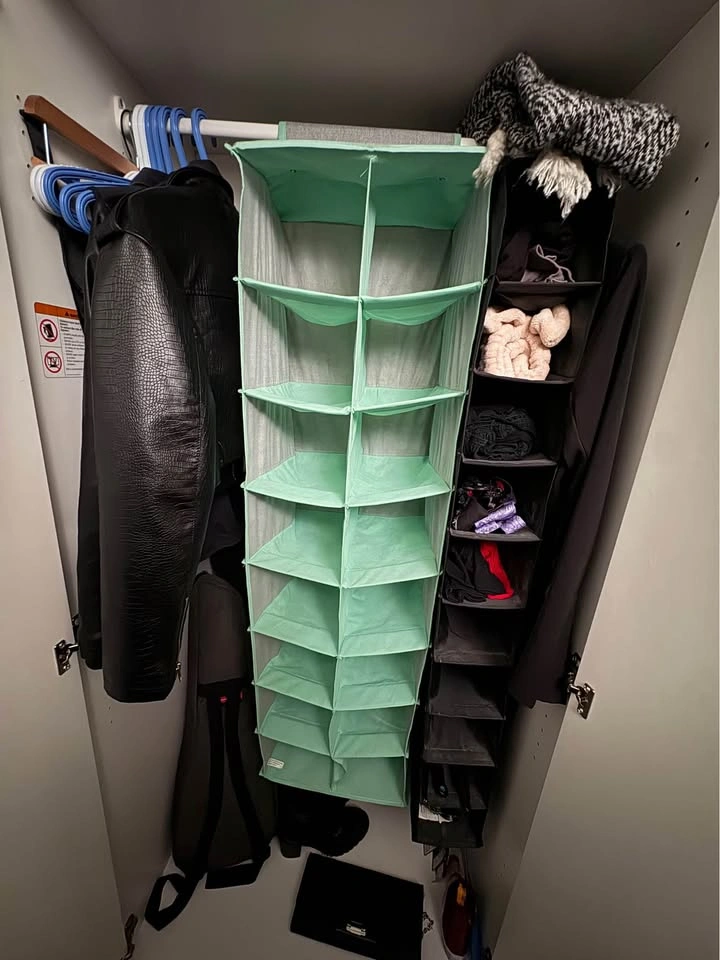 16 Square Closet Storage - photo 5