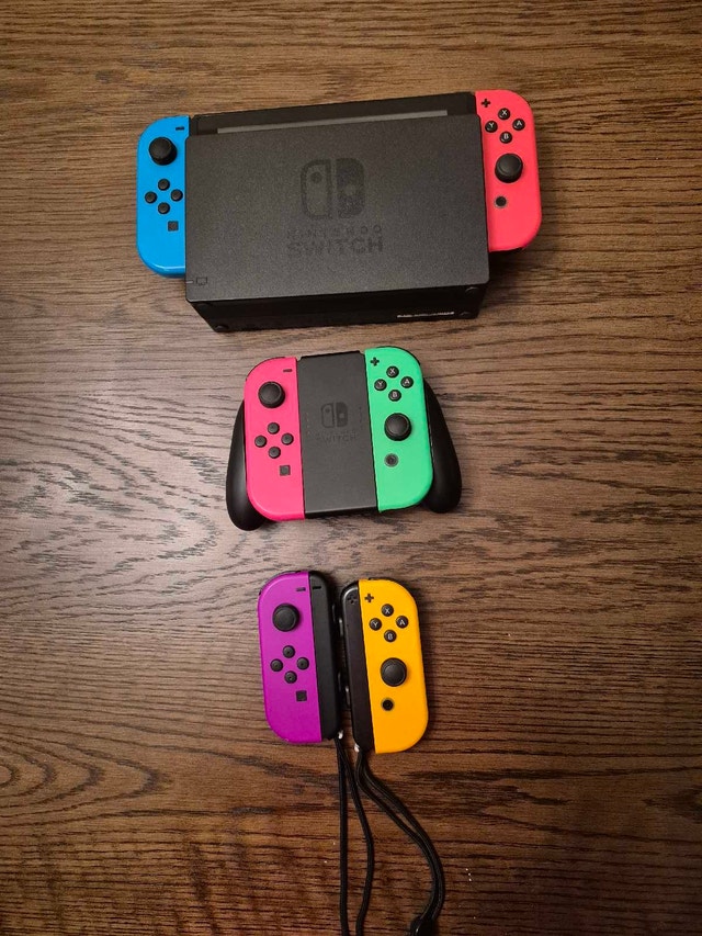 Nintendo Switch bundle - photo 5