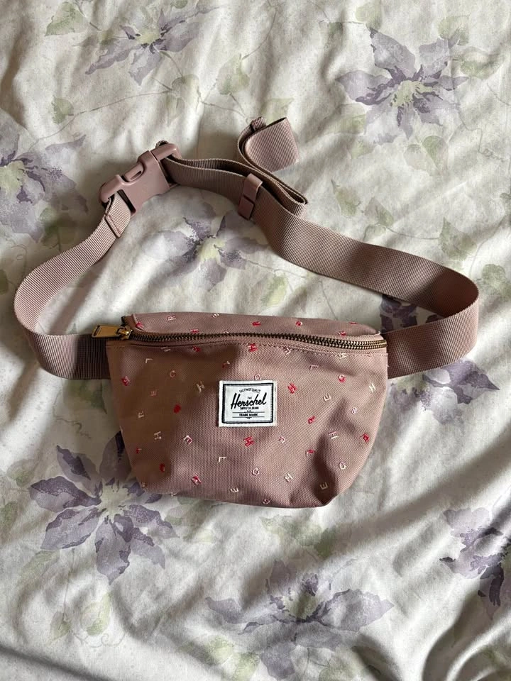 Herschel Pink/Taupe Patterned Belt Bag – Crossbody/Fanny Pack
