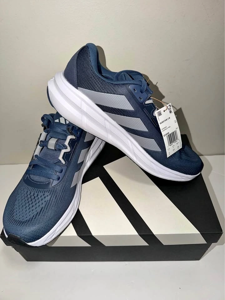 New adidas Men Questar Running Shoes Size 12 US