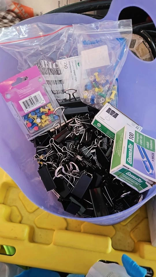 School and Office Supplies - photo 3