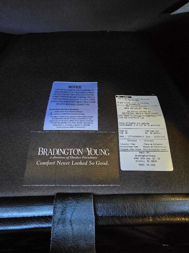 Bradington Young Leather Recliner - photo 5