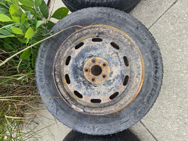 Michelin Winter Tires P195 65R 15 - photo 3