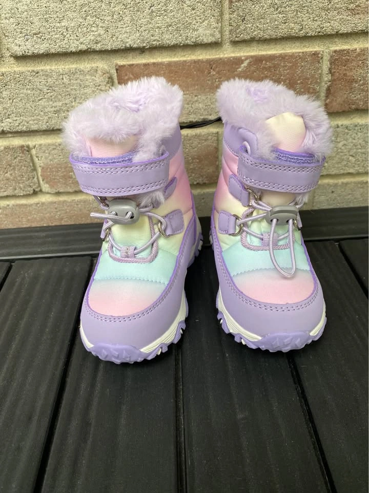 Toddler girl Size 6T Winter Boots - photo 2