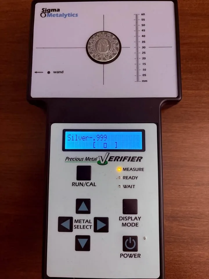 1/4 oz fine silver bullion King Tut round image indicator(5)