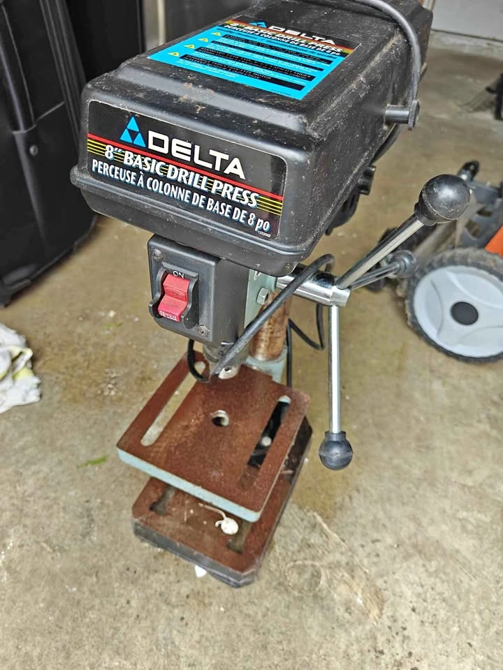 Delta 8" Benchtop Drill Press – 5 Speed