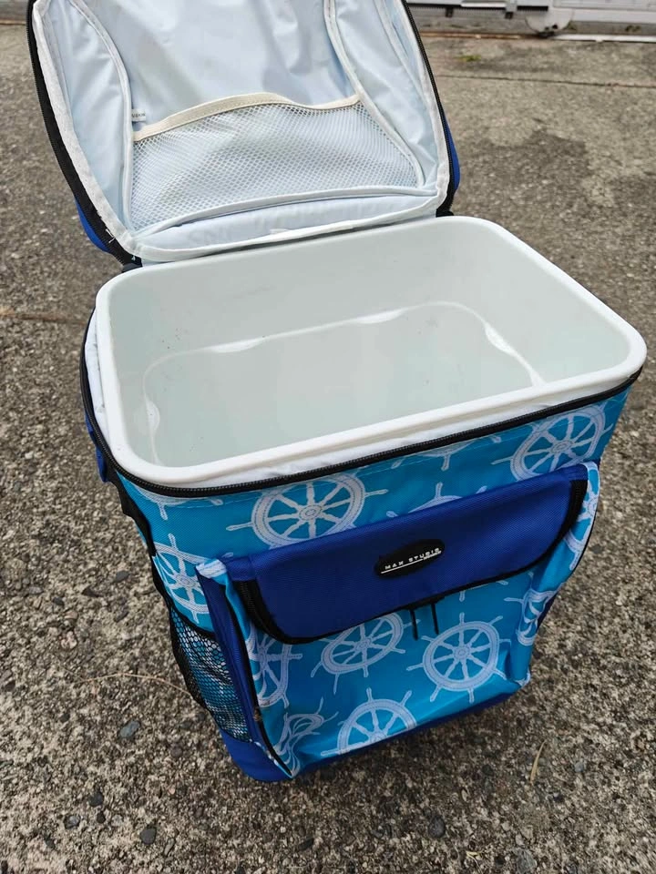 Rolling Cooler Bag - photo 2