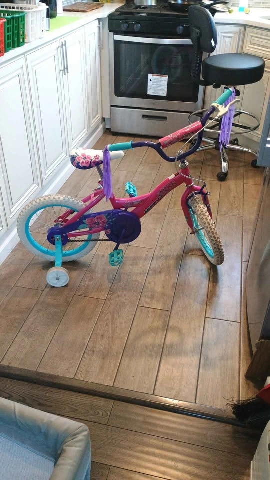 16-inch bicycle, semi-new - photo 2