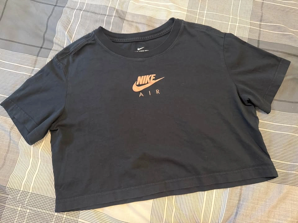 Pink Nike Swoosh Crop