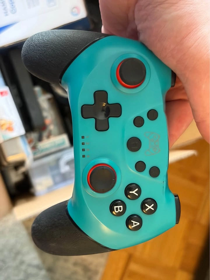 Nintendo switch - photo 3