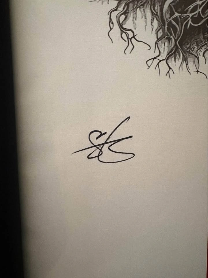 Bury Our Bones in the Midnight Soil by V.E. Schwab - Signed Edit - photo 2