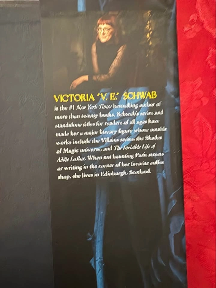 Bury Our Bones in the Midnight Soil by V.E. Schwab - Signed Edit - photo 3